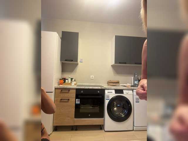 Entrez le videochat erotique avec le
modèle Milana555550 Milana555550