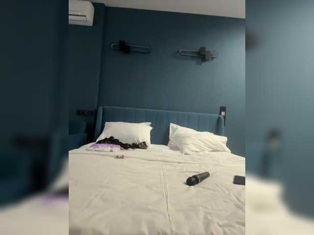 Entrez le videochat erotique avec le
modèle Milana555550 Milana555550