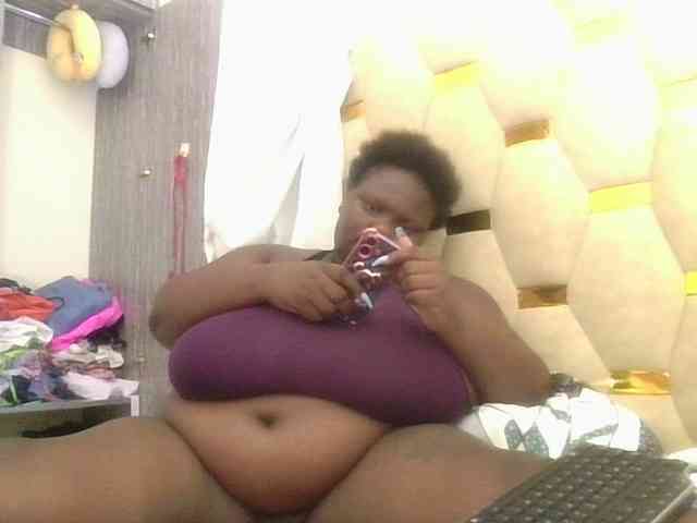 bigtittymama45 webcam