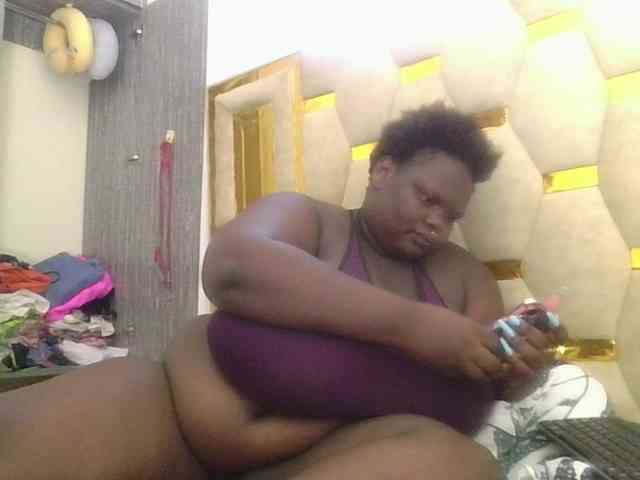 bigtittymama45 webcam
