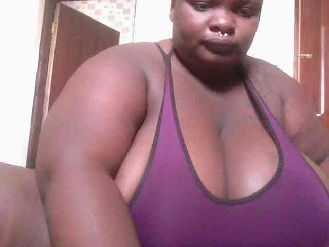 bigtittymama45 webcam