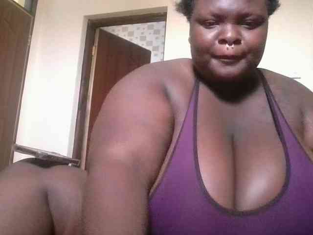 bigtittymama45 webcam