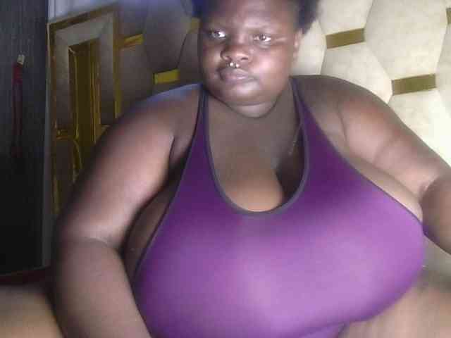 bigtittymama45 webcam