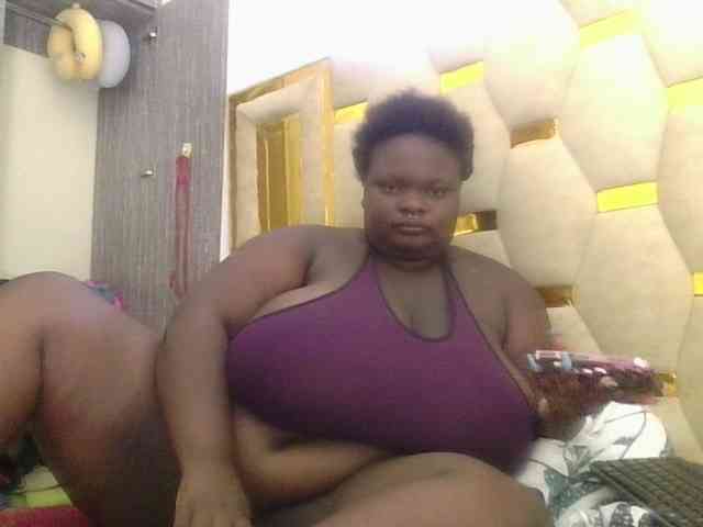 bigtittymama45 webcam