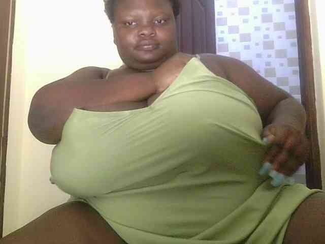 bigtittymama45 webcam