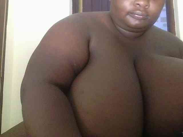 bigtittymama45 webcam
