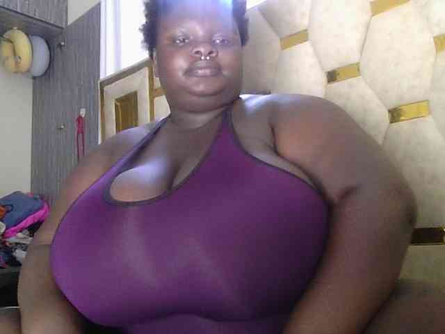 bigtittymama45 webcam