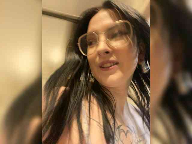 -ShadowPrincess- webcam