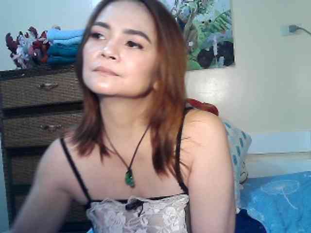lilymaepinay webcam