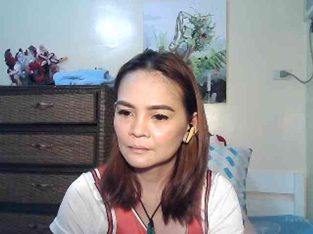 lilymaepinay webcam