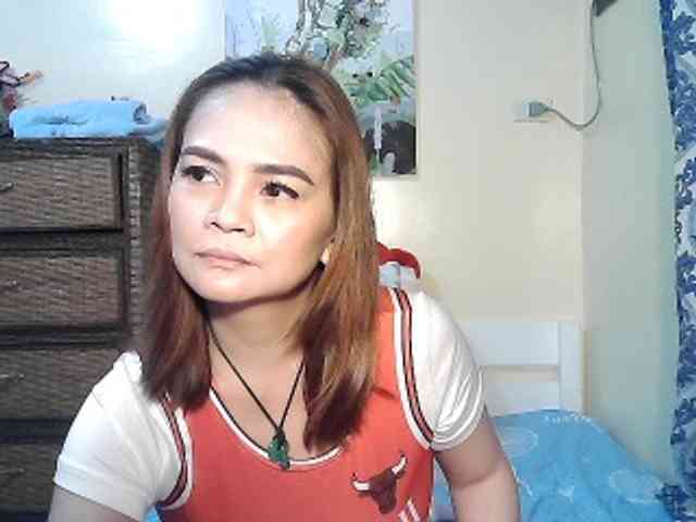 lilymaepinay webcam