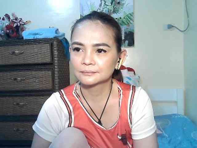 lilymaepinay webcam