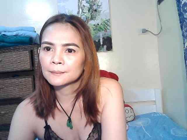 lilymaepinay webcam