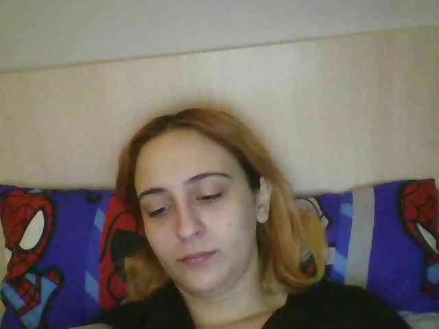 Hotredhead01 webcam