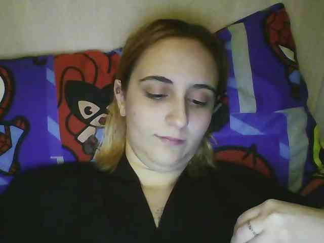 Hotredhead01 webcam