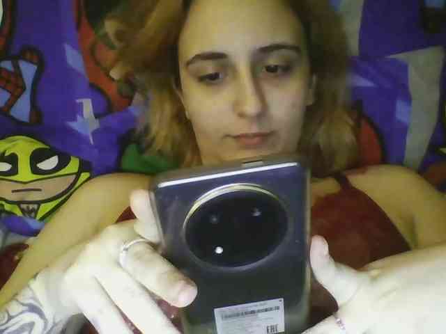 Hotredhead01 webcam