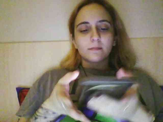 Hotredhead01 webcam