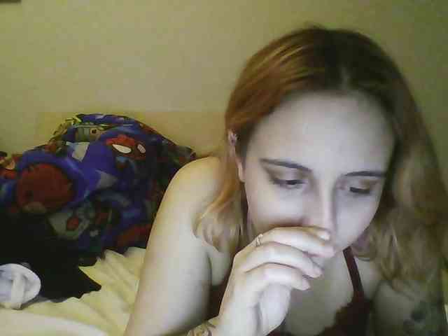 Hotredhead01 webcam