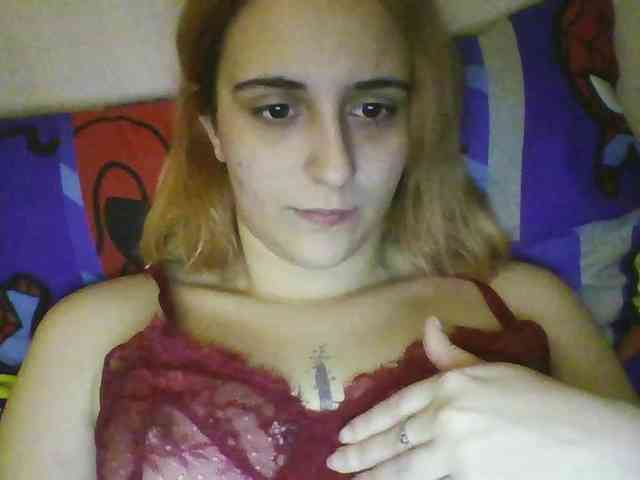 Hotredhead01 webcam