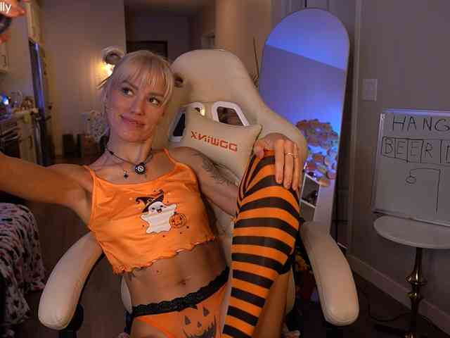 OhBabyKelly webcam
