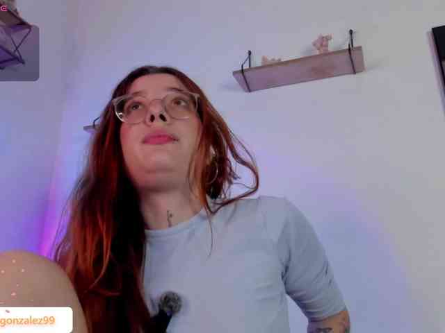 manu-monroe webcam