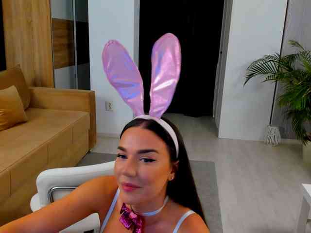 BellaaDona webcam