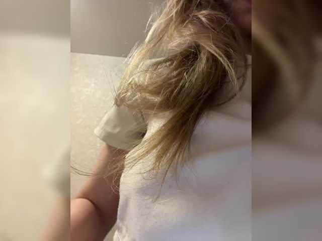 sladkaya_bulochka webcam