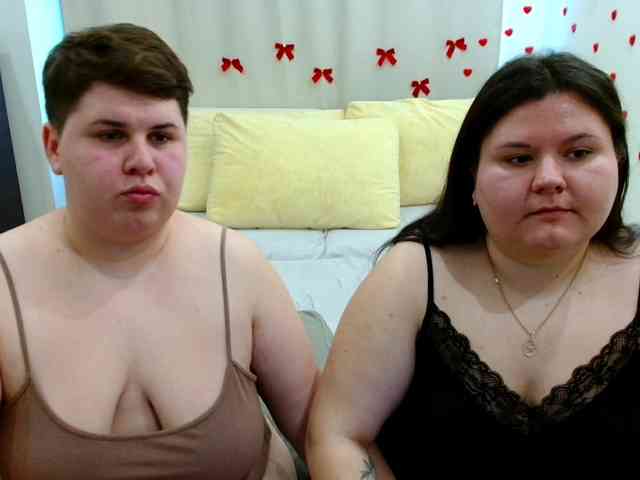 BeckyAndEllen webcam