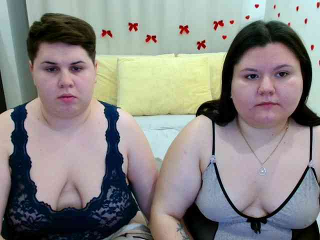 BeckyAndEllen webcam