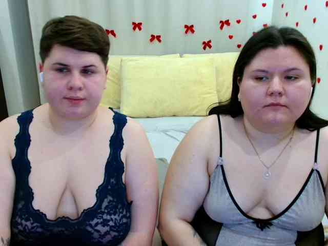 BeckyAndEllen webcam