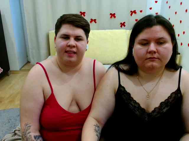 BeckyAndEllen webcam