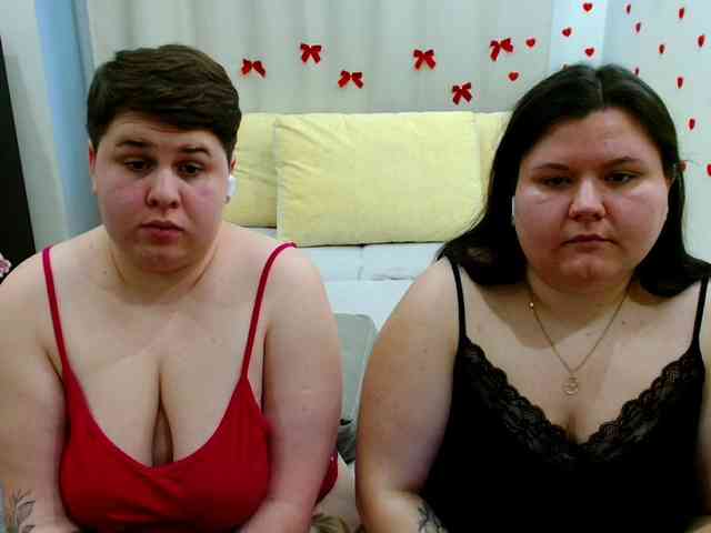 BeckyAndEllen webcam