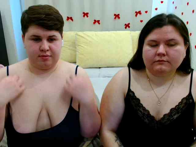 BeckyAndEllen webcam