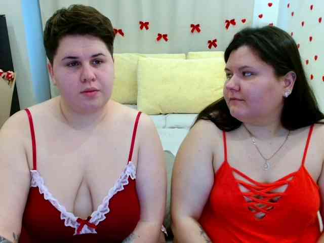 BeckyAndEllen webcam