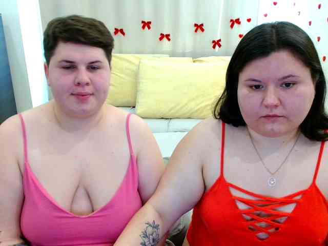 BeckyAndEllen webcam