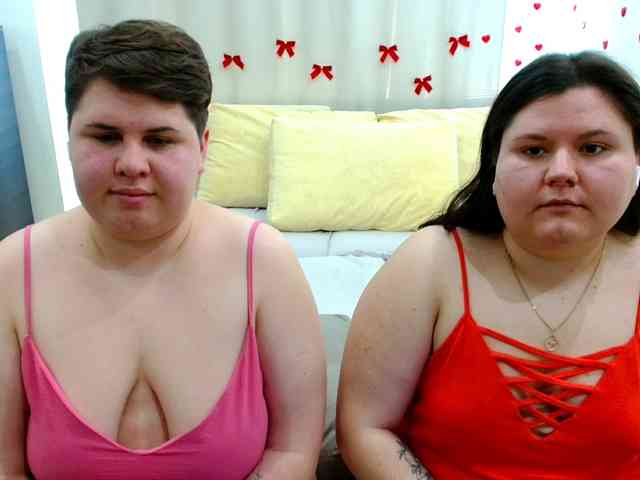 BeckyAndEllen webcam