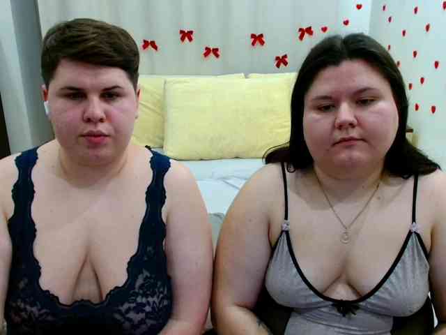 BeckyAndEllen webcam