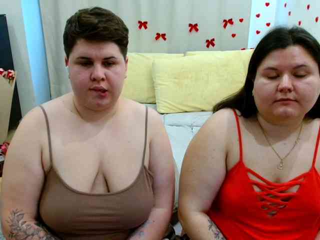 BeckyAndEllen webcam