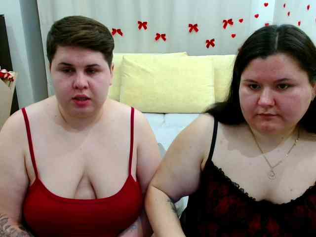 BeckyAndEllen webcam