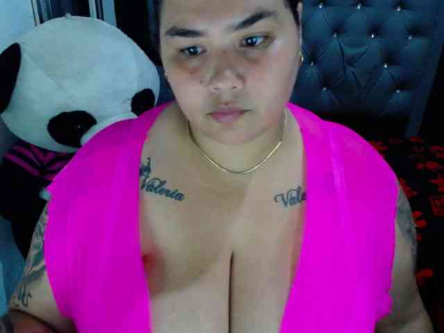 GabiBigBoobs webcam