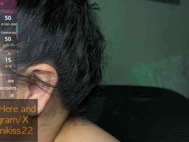 Kimmiakiss22 webcam
