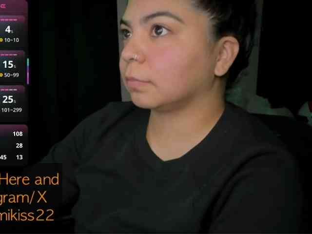 Kimmiakiss22 webcam