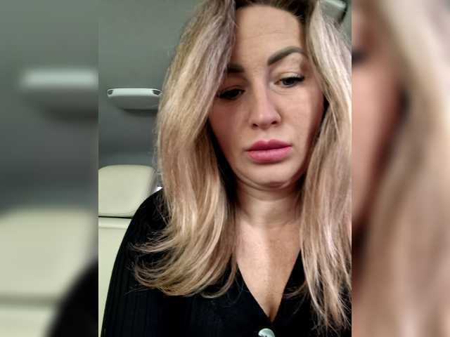 Vai a chattare su goddesssssss goddesssssss