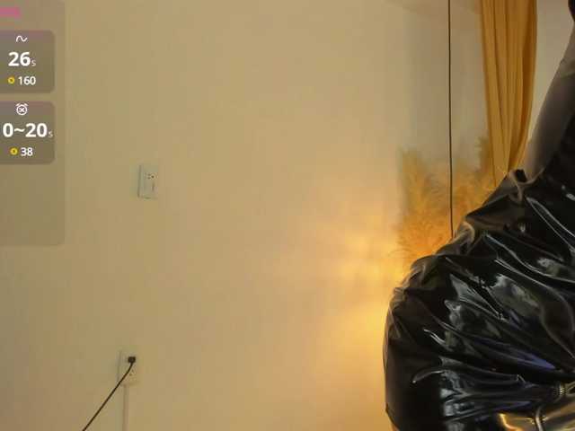 lakshmi-rai webcam