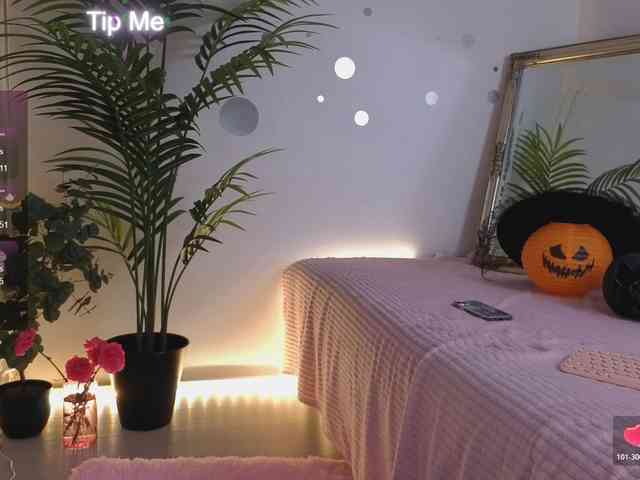 Kris_Lil webcam