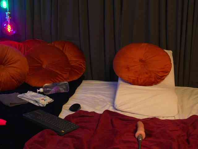 Lacie_Le_Beauty webcam