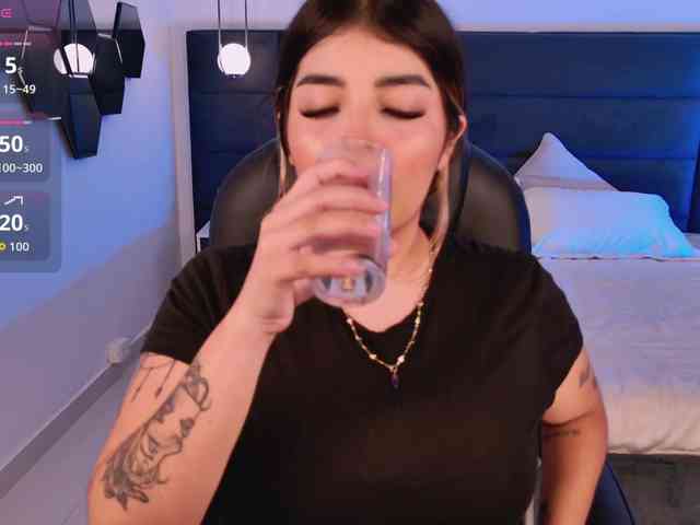 LisaMonroe webcam
