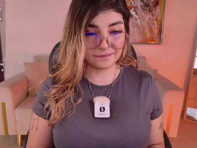 LisaMonroe webcam