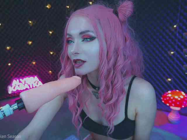 ALYSSA_KASATKA webcam