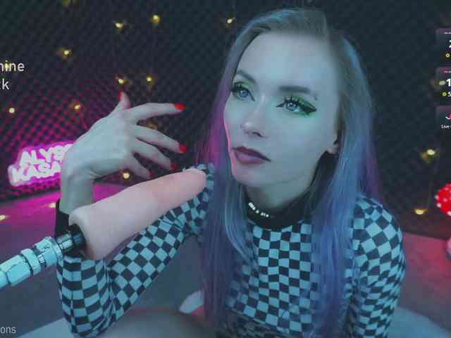 ALYSSA_KASATKA webcam
